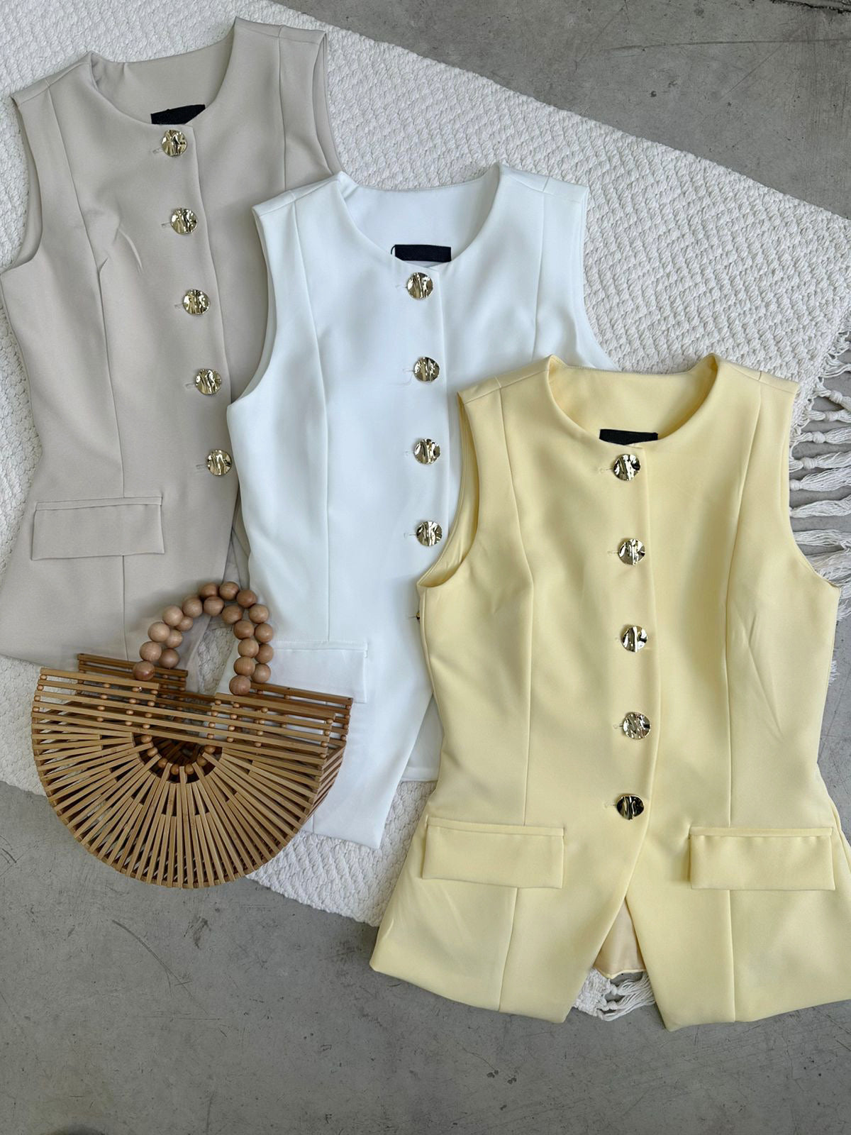 Chaleco Cuello Redondo Butter Yellow