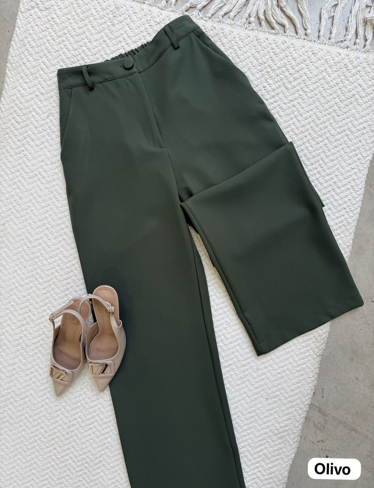 Pantalón Recto Olivo