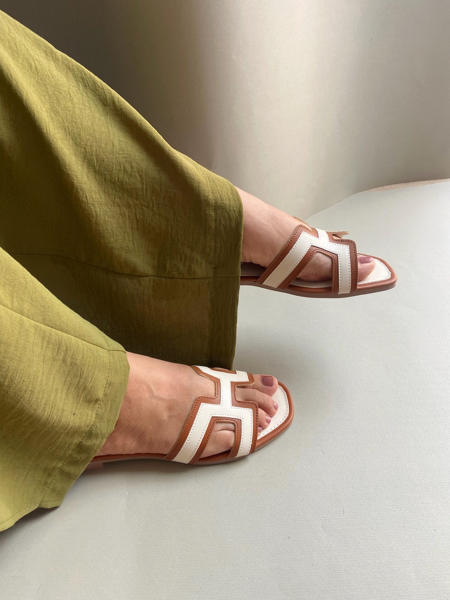 Sandalias Santorini Latte