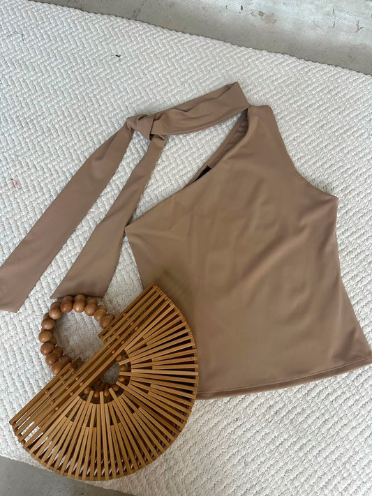 Blusa Asimétrica Corbatín Moka