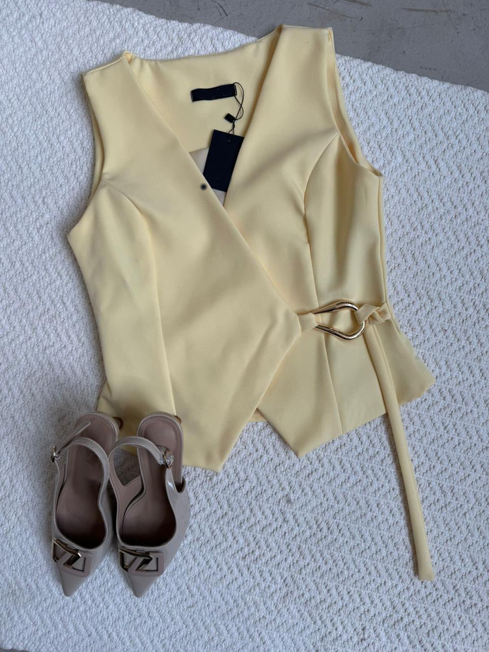 Chaleco Kenia Butter Yellow