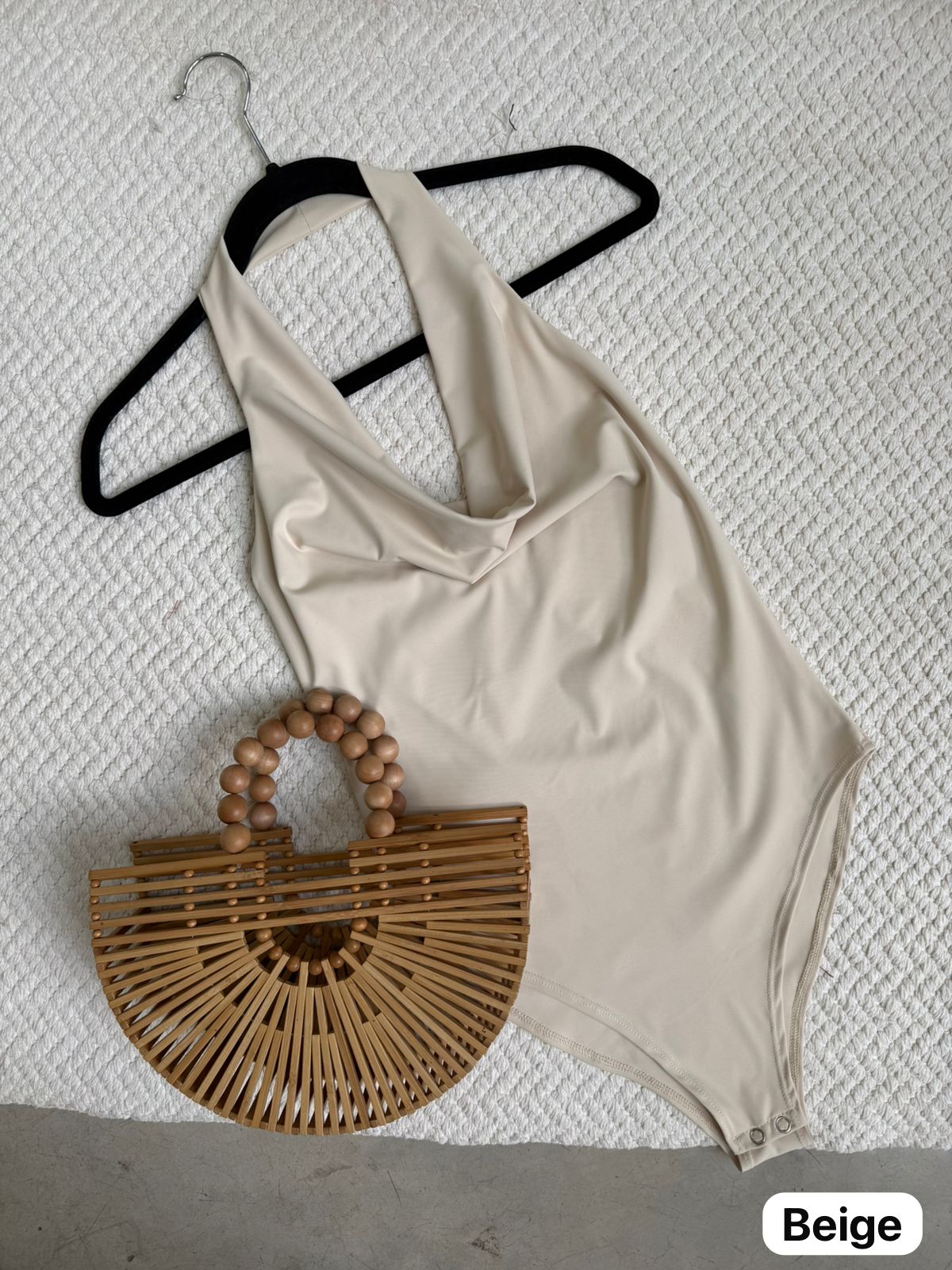 Pantiblusa Cowl Halter Beige
