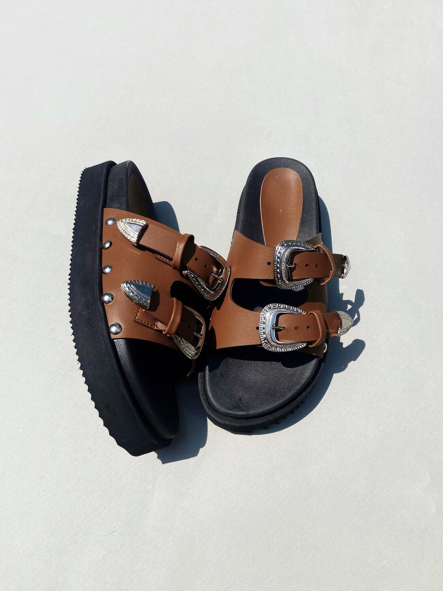 Sandalias Arizona Tabaco