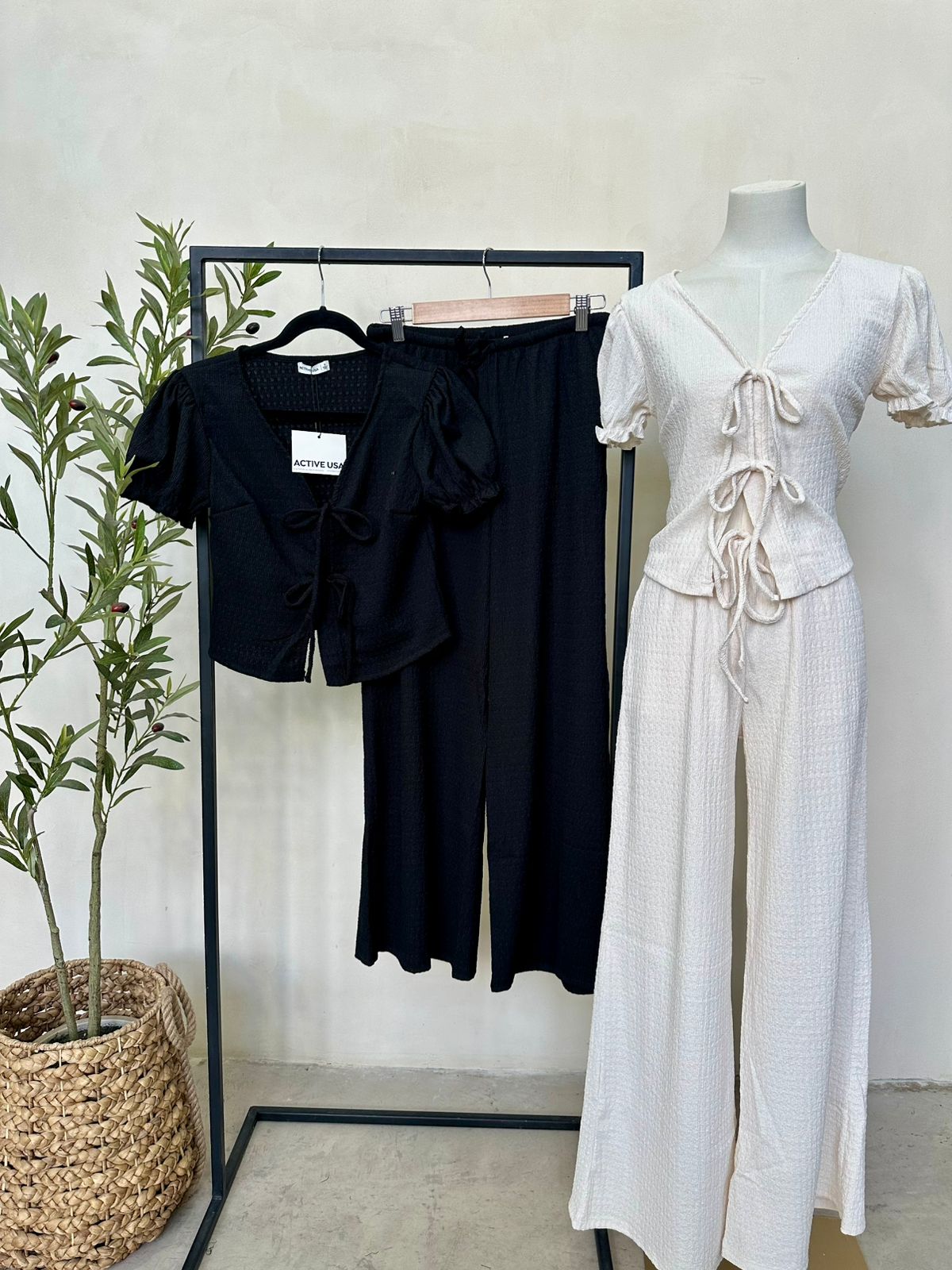 Set Montserrat Negro
