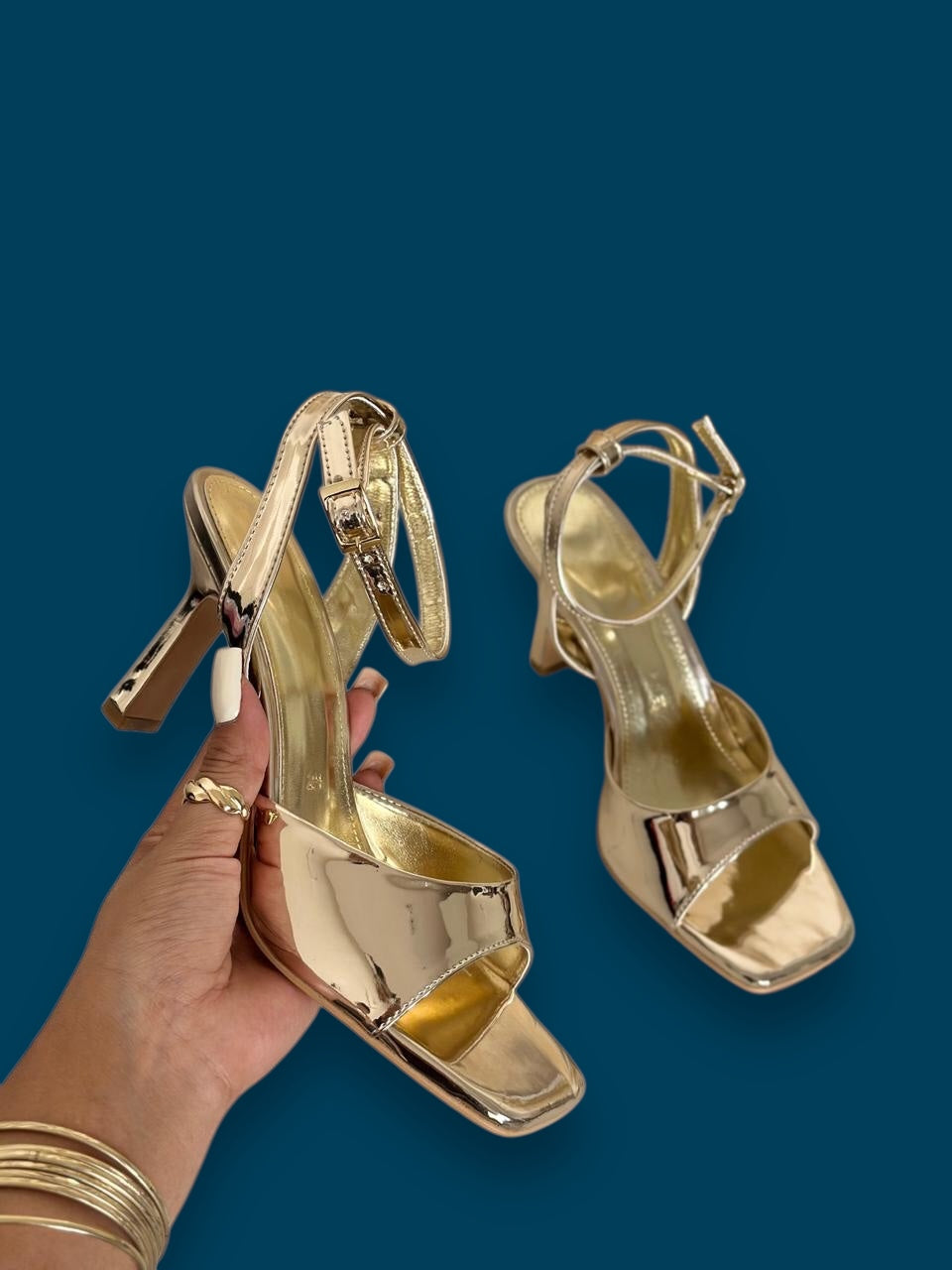 Tacones Córdoba Dorado