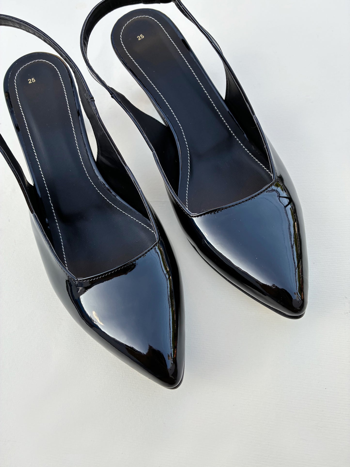 Tacones Mónaco Negro