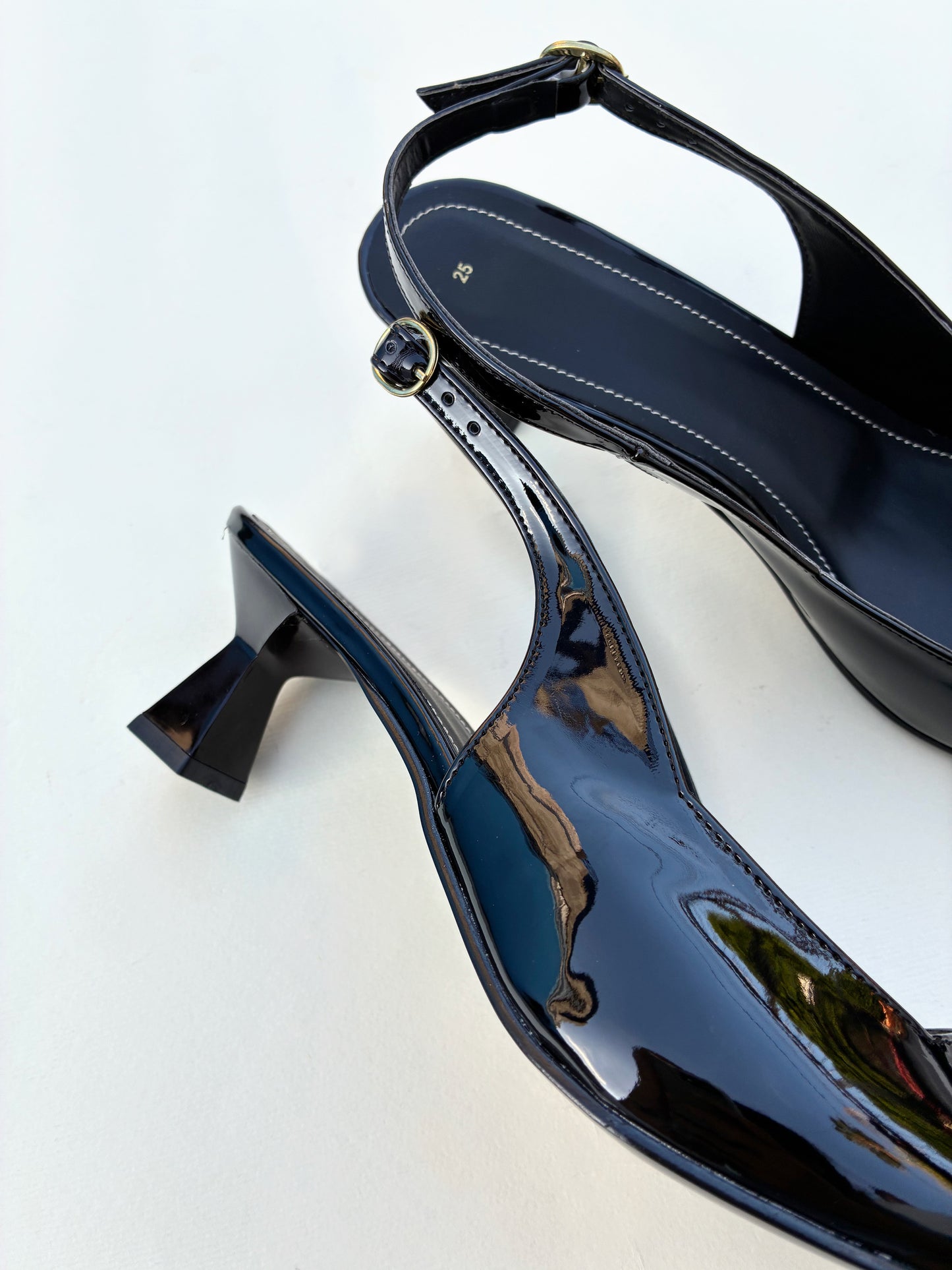 Tacones Mónaco Negro